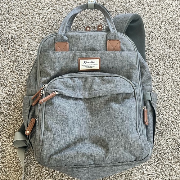 Ruvalino Diaper Backpack - Picture 1 of 6